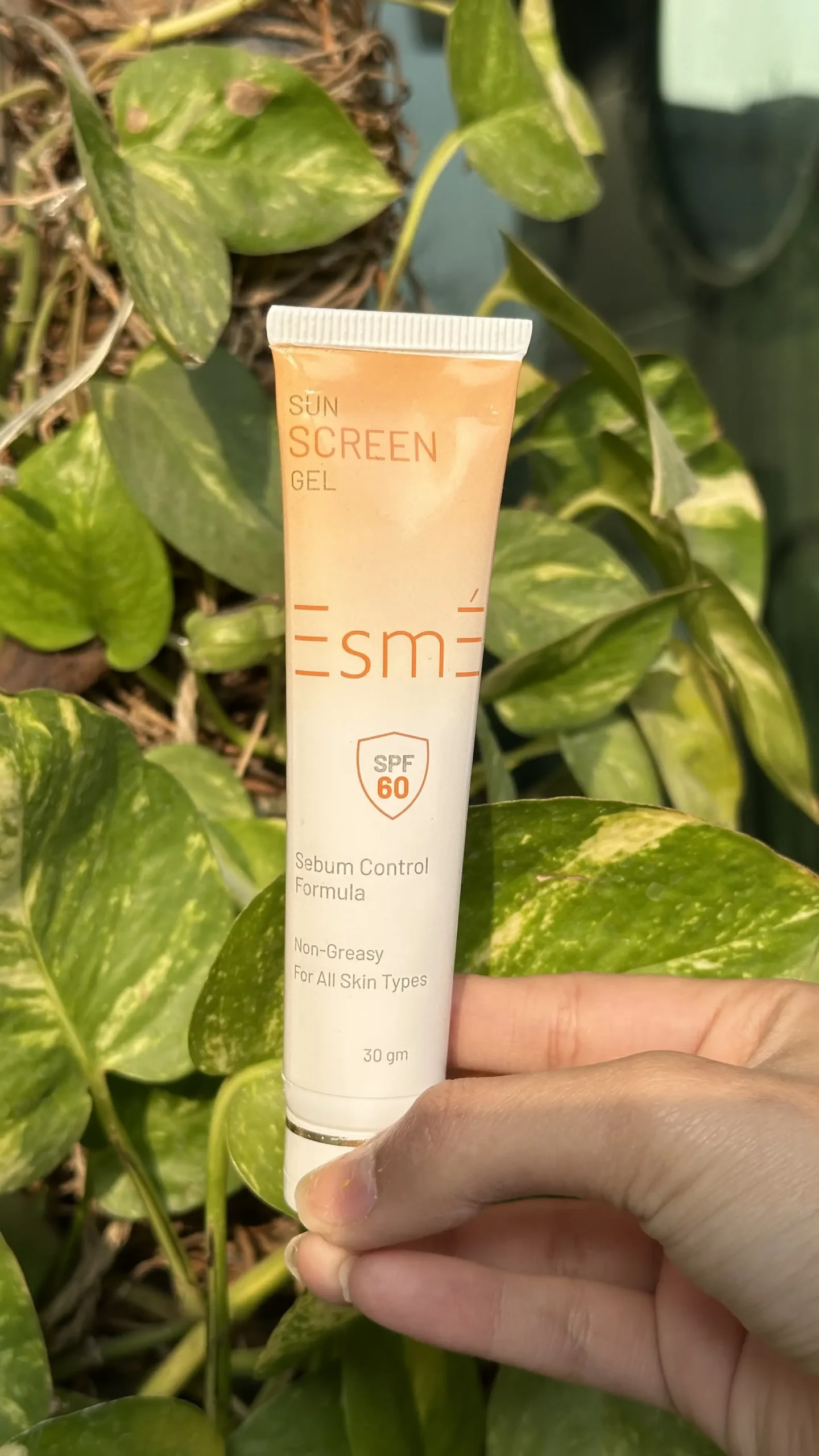 Esme Sunscreen Gel - Image 2