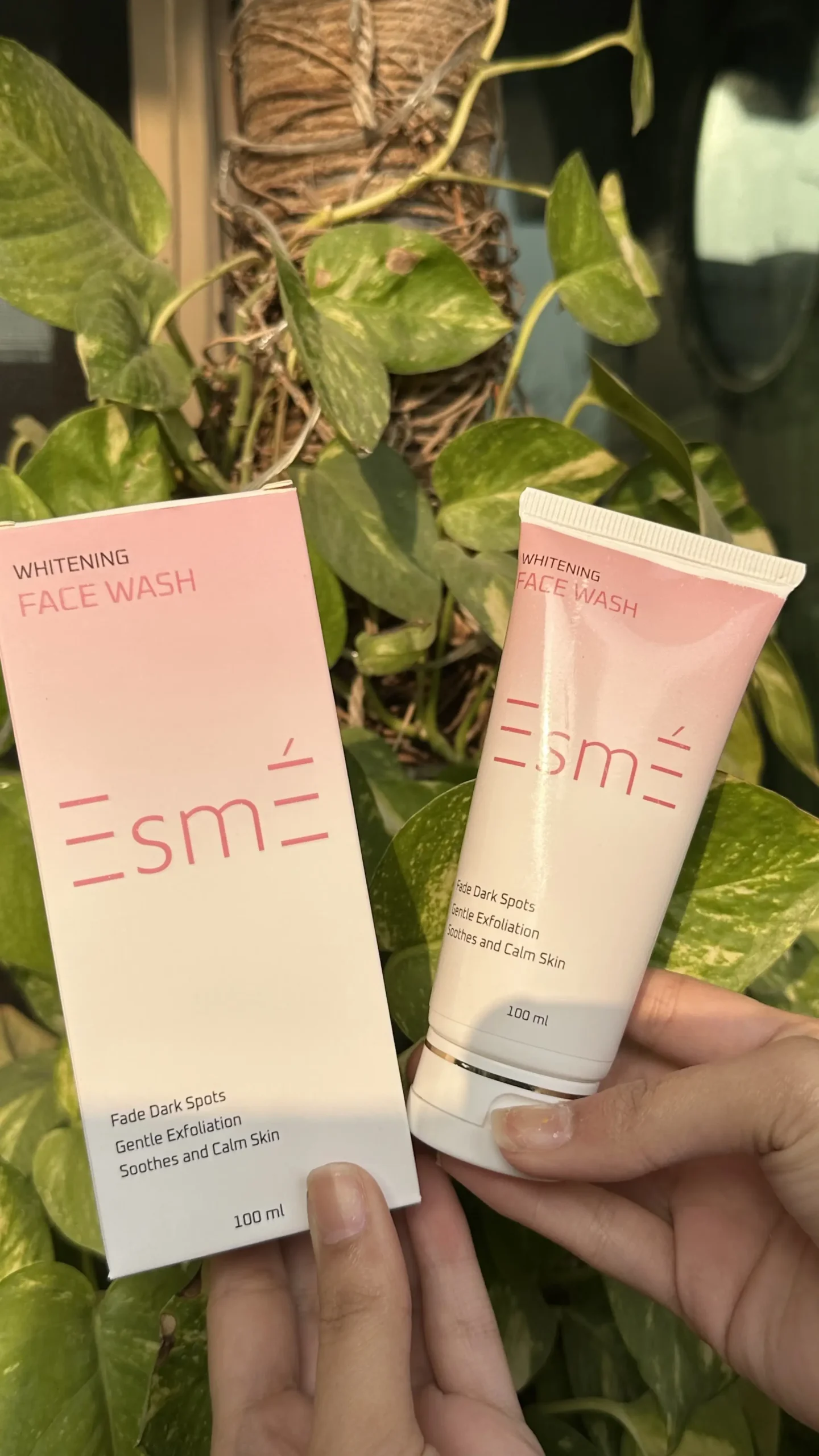Esme Whitening Face Wash - Image 2